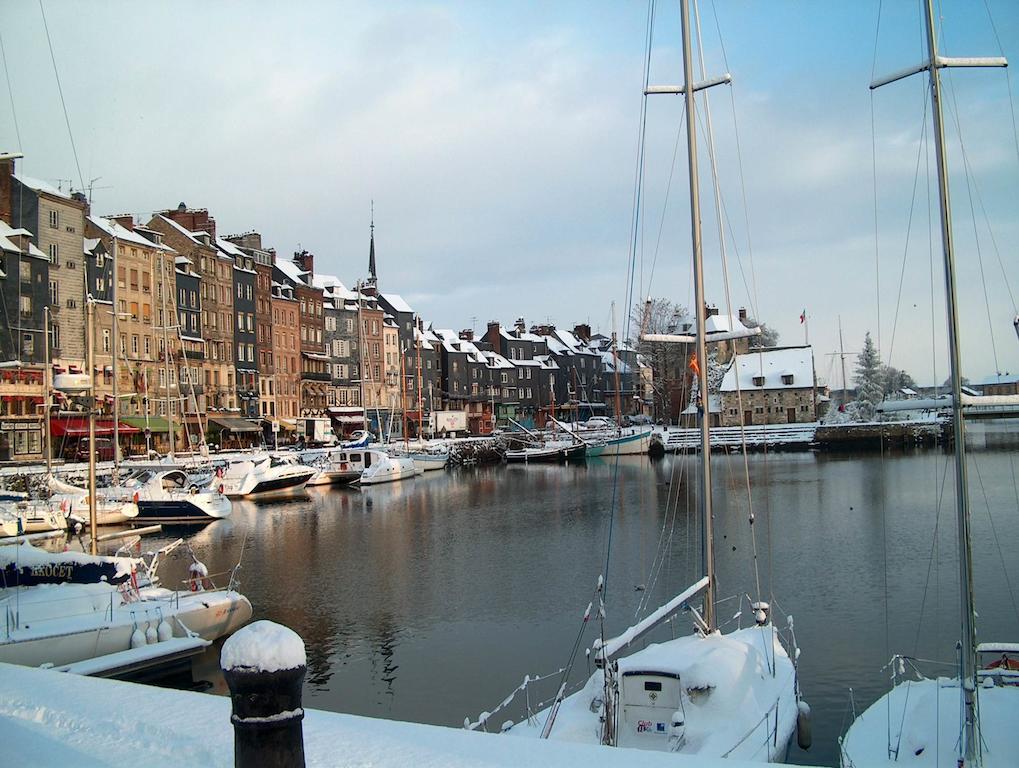 Au 14 Honfleur Parking Prive Apartment Phòng bức ảnh